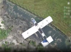 Ruský dron lovený ukrajinským dronem