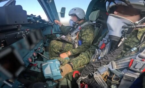 Ruští piloti Su-34