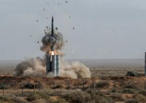 S-300 nebo S-400 odpal