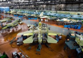 Montáž Su-30