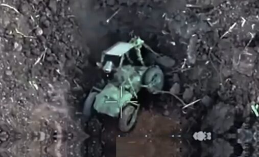 Ukrajinský dron odbouchl ruský bunkr
