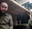 Ukrajinští vojáci ze 44. brigády, velitel a seržant