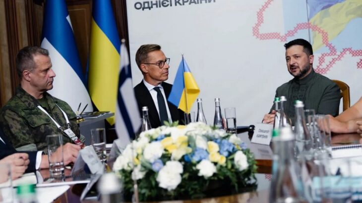 Alexandr Stubb a Volodymyr Zelenskyj