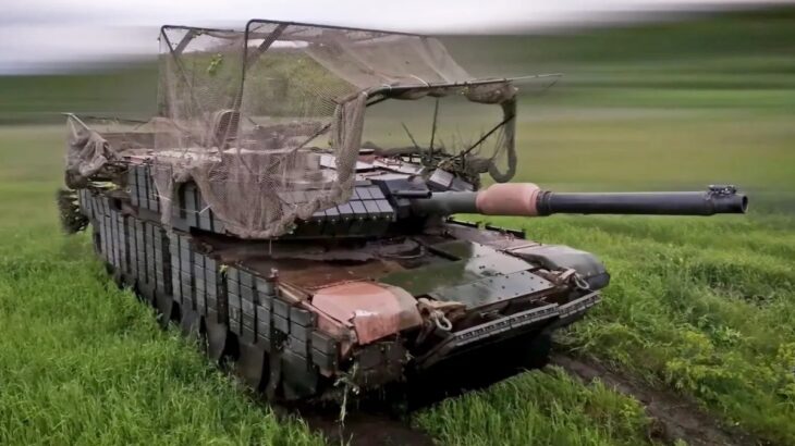 M1A1 Abrams s protidronovou ochranou