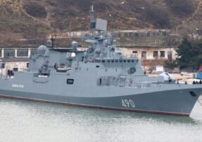 Ruská fregata Admiral Essen