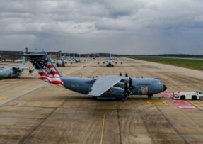 Airbus A400M na letišti Wunstorf