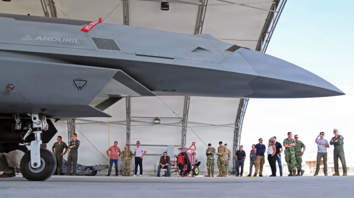 Anduril YFQ-44A Fury v hangáru