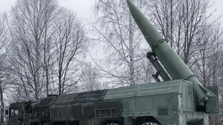 Balistická raketa Iskander v zimě