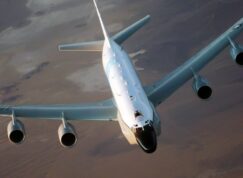 Boeing RC-135