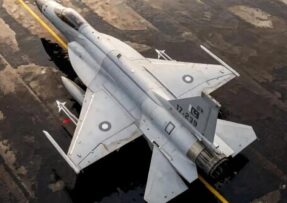 CAC/PAC JF-17 Thunder pákistánského letectva