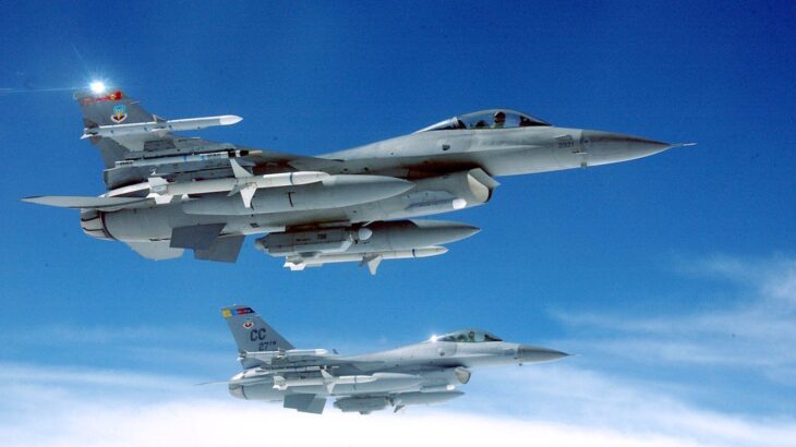 Dvě F-16C amerického letectva