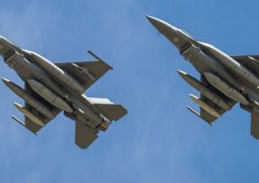 Letouny F-16