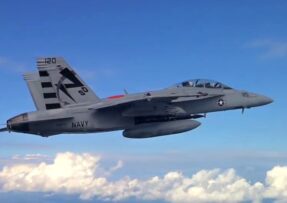 F/A-18 Superhornet s Blackbeard