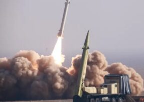 Odpal íránské balistické rakety Fateh-110