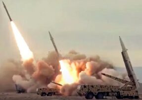 Íránské balistické rakety Fateh-110