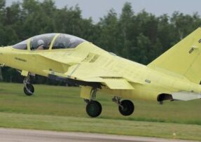 Jak-130M