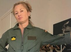 Janina White, partnerka španělského námořního důstojníka