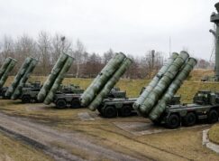 Odpalovače S-400 ruské armády