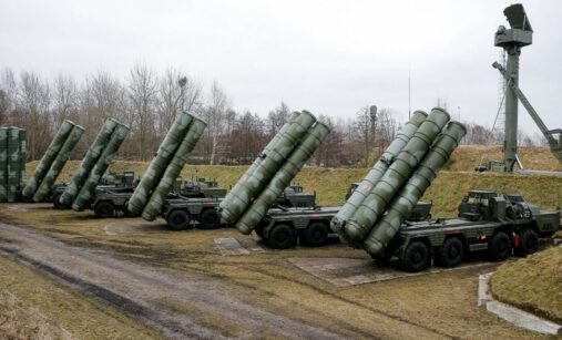 Odpalovače S-400 ruské armády