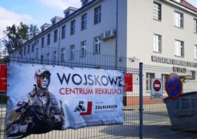 Polské náborové centrum