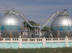 Ruská chemička Tolyattikauchuk