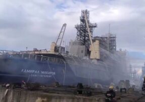 Ruský ledoborec Admiral Makarov