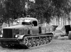 Tahač AT-L