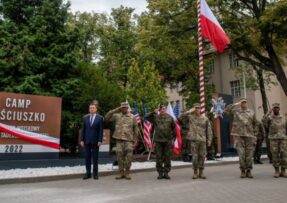 Přední velitelství V. sboru americké armády — Camp Kościuszko v Poznani