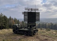 Americký radar AN/TPS-77 MRR