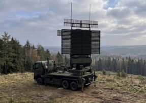 Americký radar AN/TPS-77 MRR