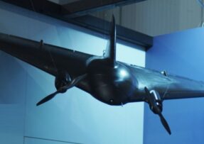Dron SkyWiper Wall