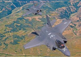 Dvě F-35A amerického letectva