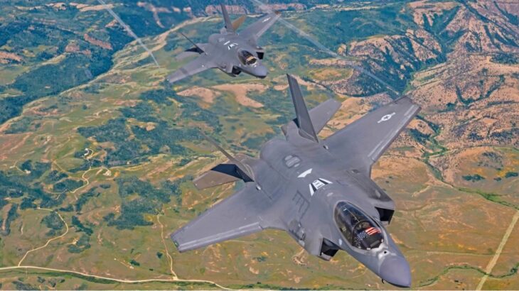 Dvě F-35A amerického letectva