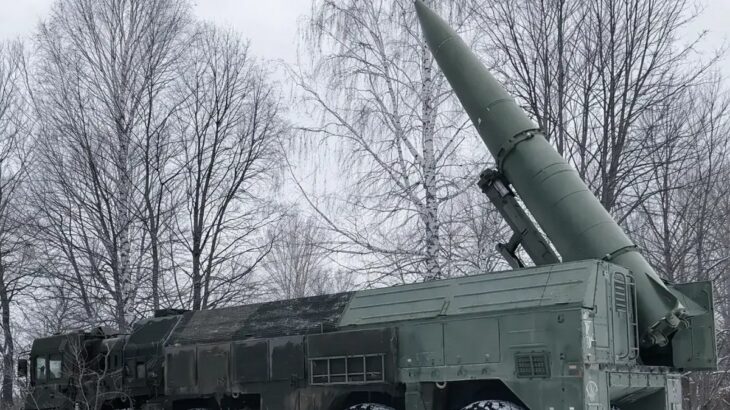 Raketový odpalovač Iskanderu
