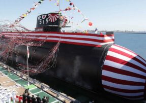Japonská ponorka SS-519 Sōgei při spuštění