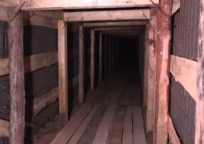 Podzemní tunel 93. brigády Cholodnyj Jar v směru na Kramatorsk