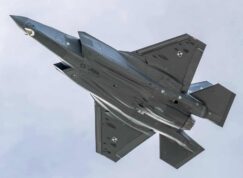Polská F-35 zespodu