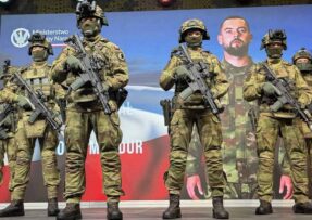 Polské uniformy