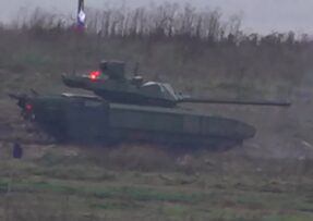 Ruský tank na cvičení Centrum-2026