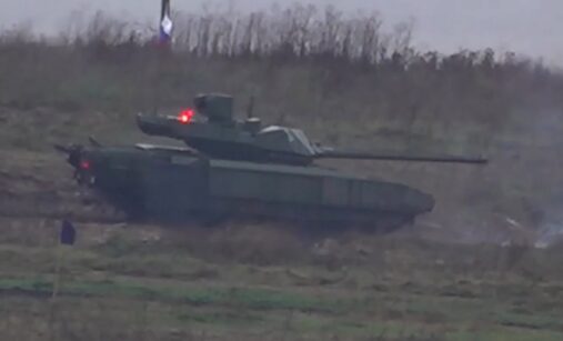 Ruský tank na cvičení Centrum-2026