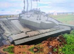 Ruský tank Šturm na cvičení Centrum-2026
