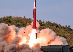 Severokorejská balistická raketa KN-30