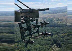 Ukrajinský Mi-8 s platformou pro vypouštění dronů