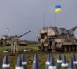 Ukrajinští dělostřelci cvičí na AS-90